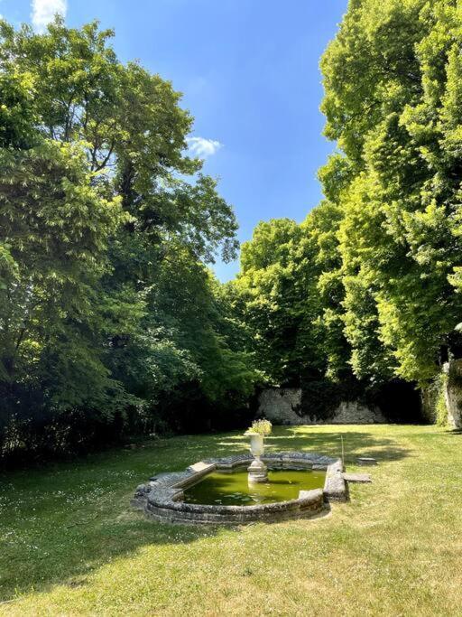 Romantique Jacuzzi, Au Chateau A 30 Min De Paris Appartement Limay Buitenkant foto
